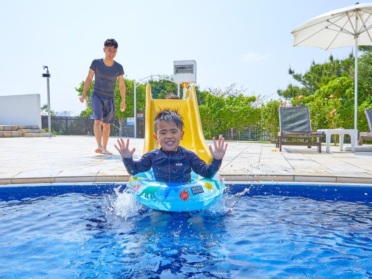 Royal View Hotel Churaumi Motobu Bagian luar foto