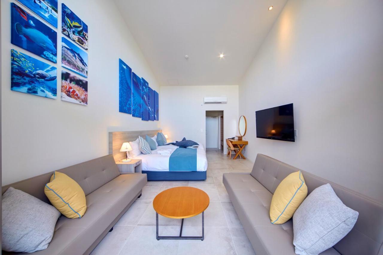 Royal View Hotel Churaumi Motobu Bagian luar foto