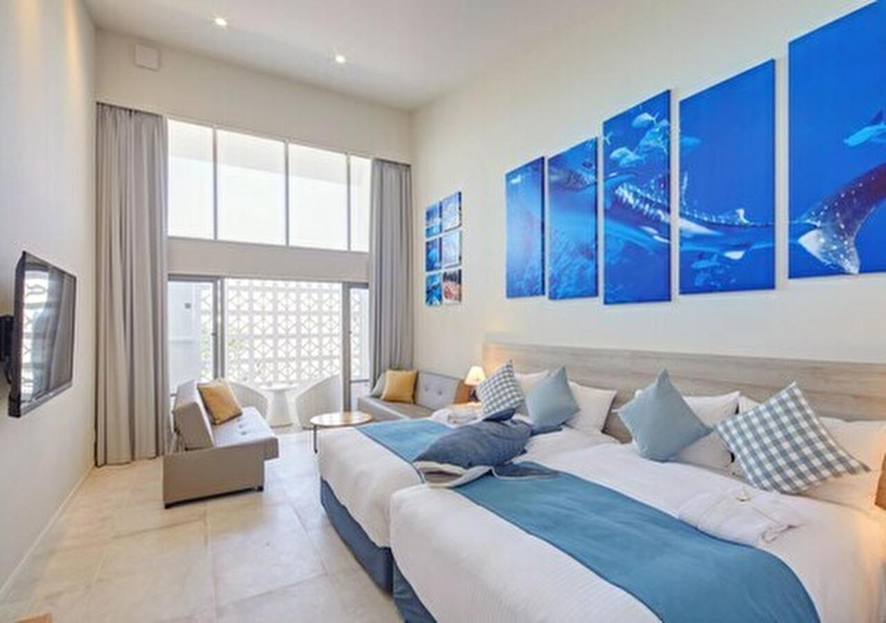Royal View Hotel Churaumi Motobu Bagian luar foto